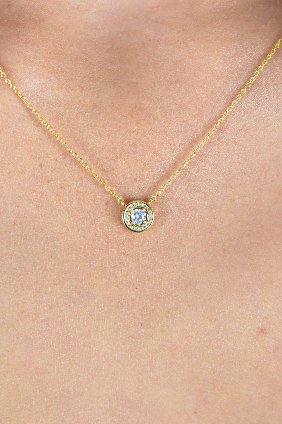 MILESTONE HALO PENDANT IN GOLD