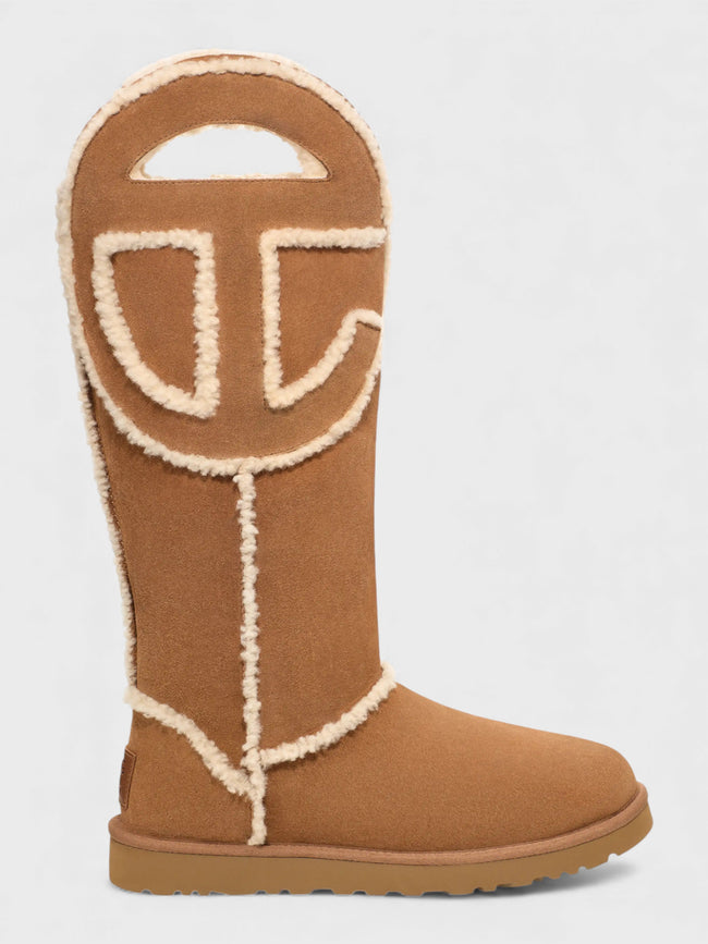Wysokie buty UGG x Telfar z logo