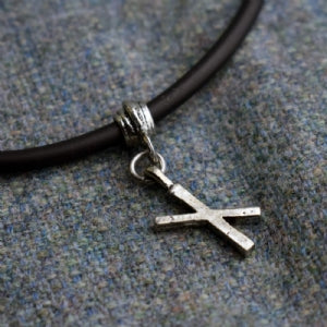 Naudiz Rune Choker