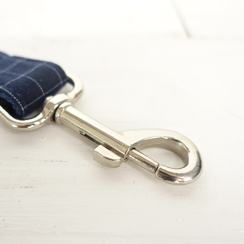 Thick bite-resistant portable dog leash