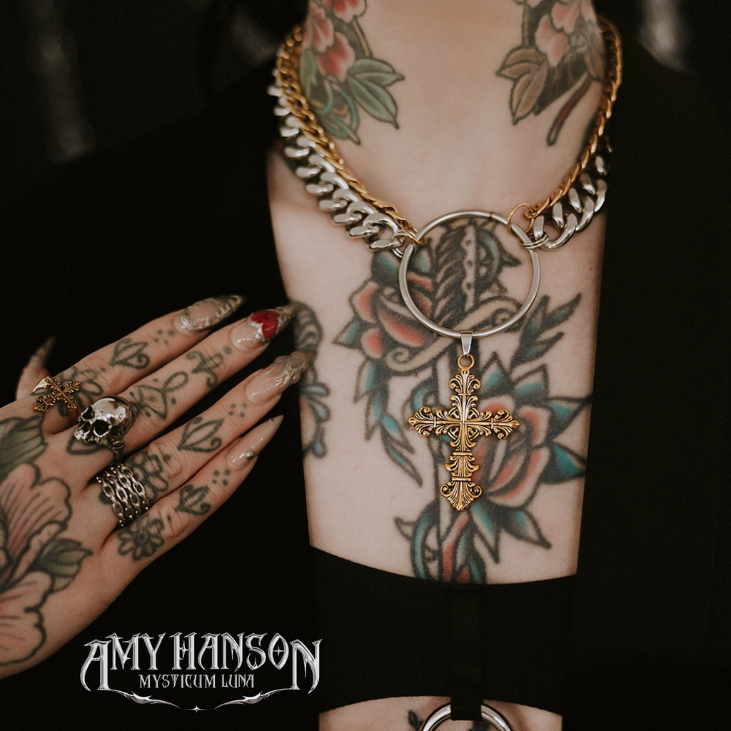 ML x Amy Hanson Carnage Kreuzkette