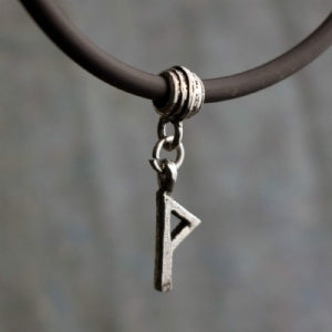 Wunjo Rune Choker