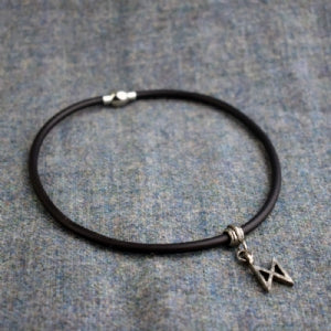 Dagaz Rune Choker