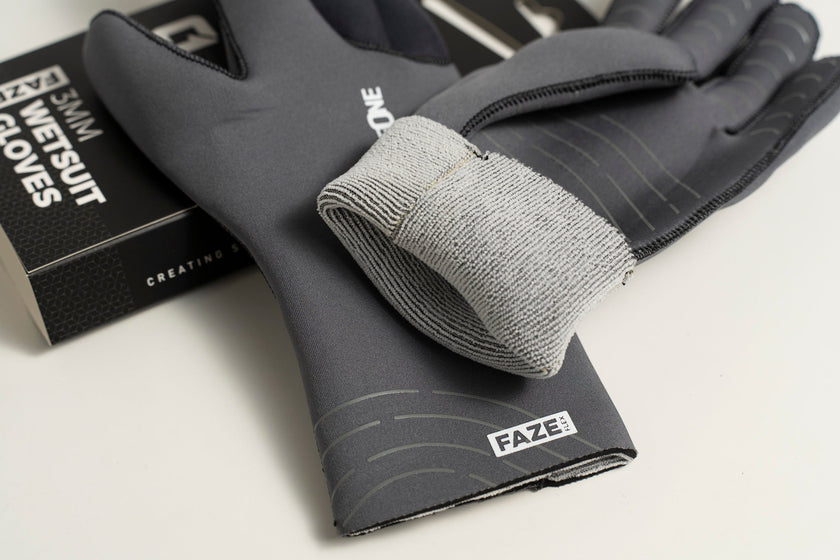 3mm Adult FAZE Wetsuit Glove with Gripflex