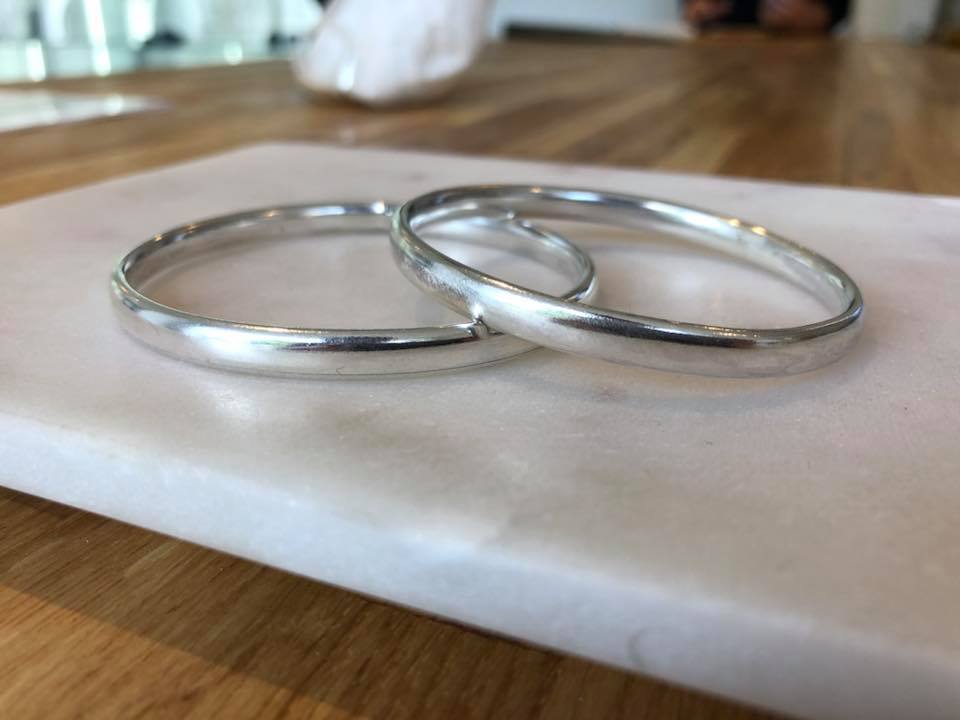 Luxury Oval Bangle