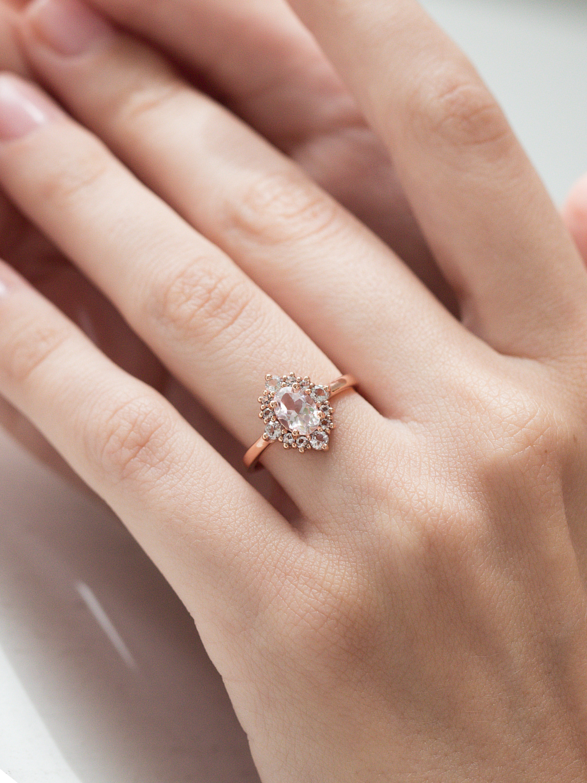 Pinker Morganit-Halo-Ring in 18k Rosé-Vermeil