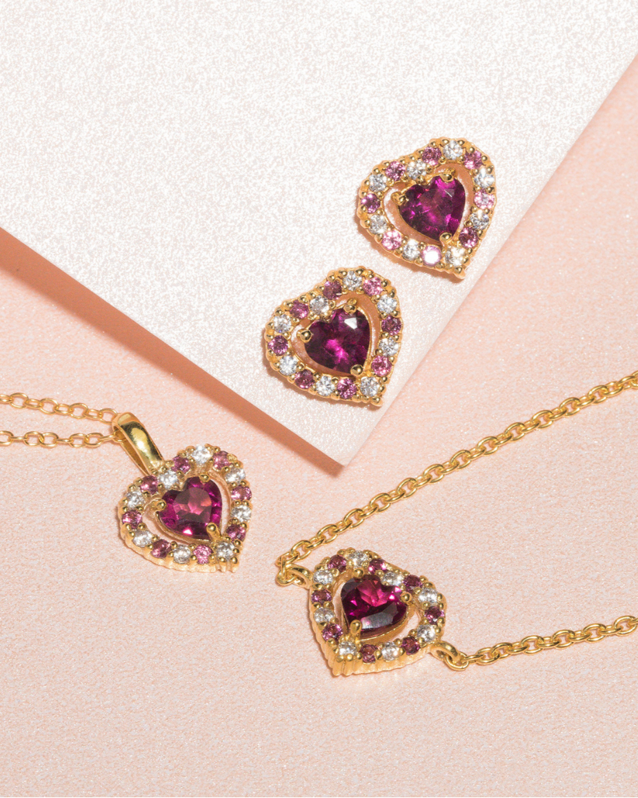 Red Heart Rhodolite Garnet Bracelet in 18k Gold Vermeil