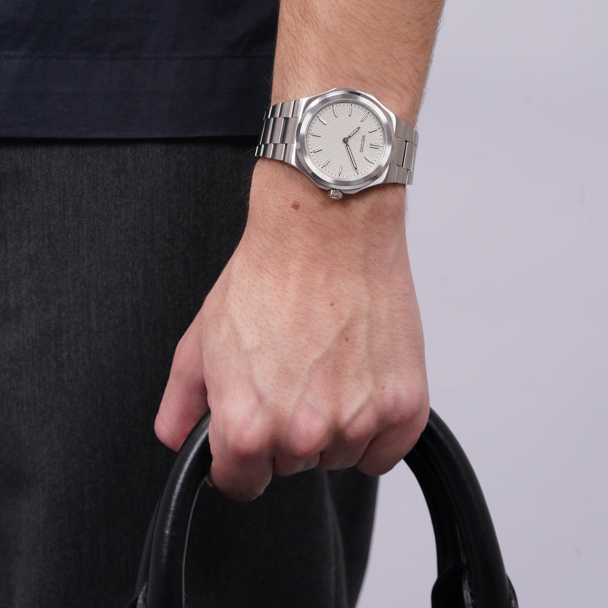 Oliver Watch - Large Model