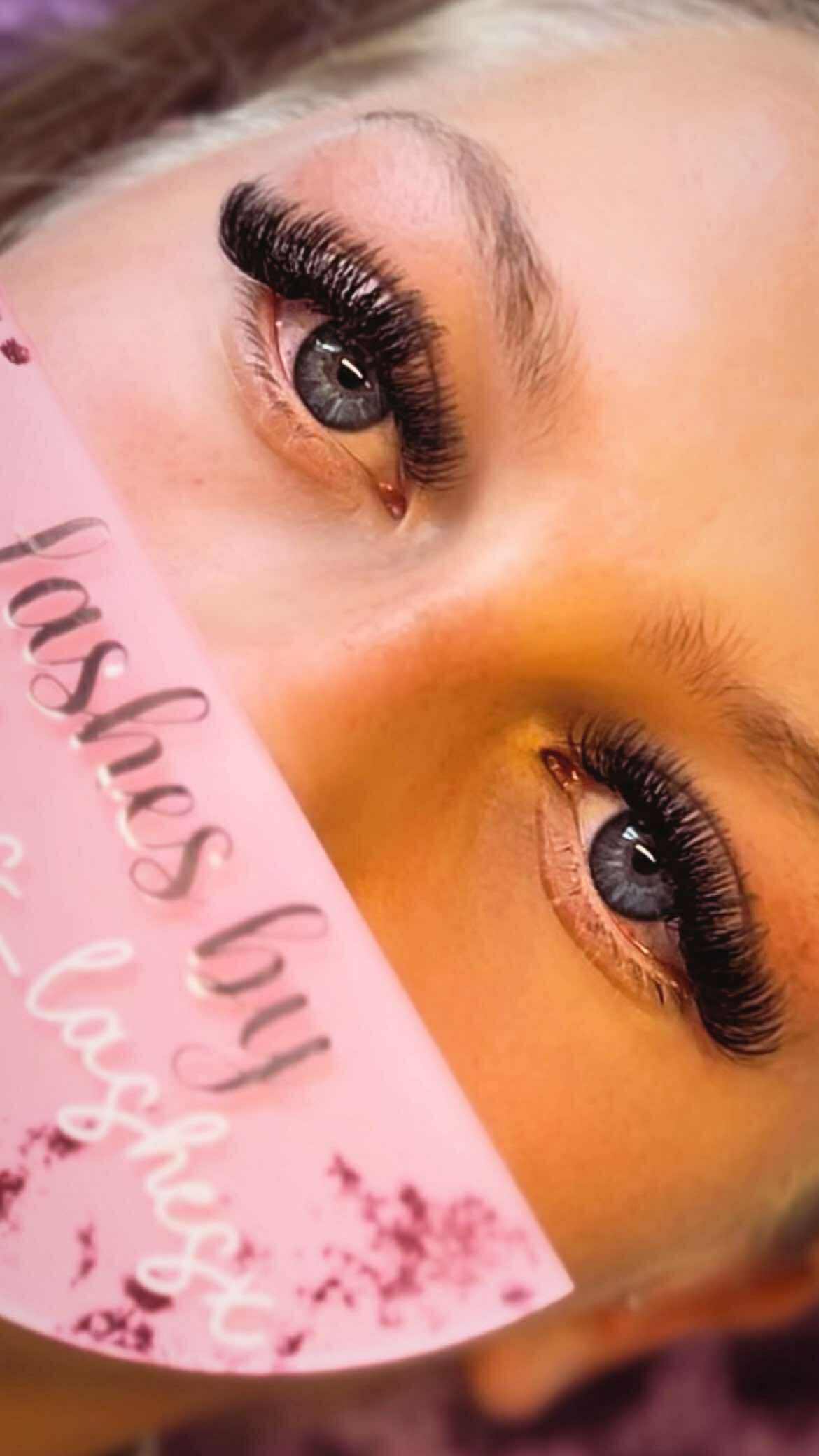 Fairy Lashes Single Length 16 Row Tray