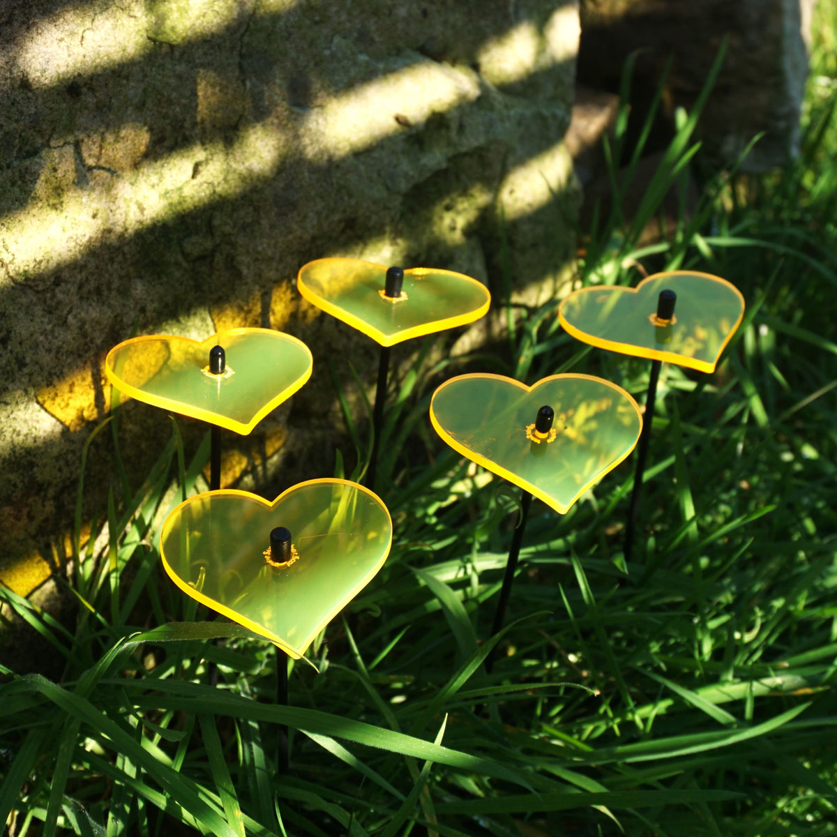Small Garden Décor Ornaments Set of 5 'Hearts'