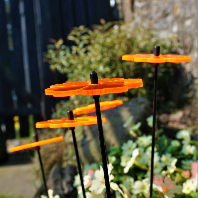 Small Garden Décor Ornaments Set of 5 'Double Blossom'