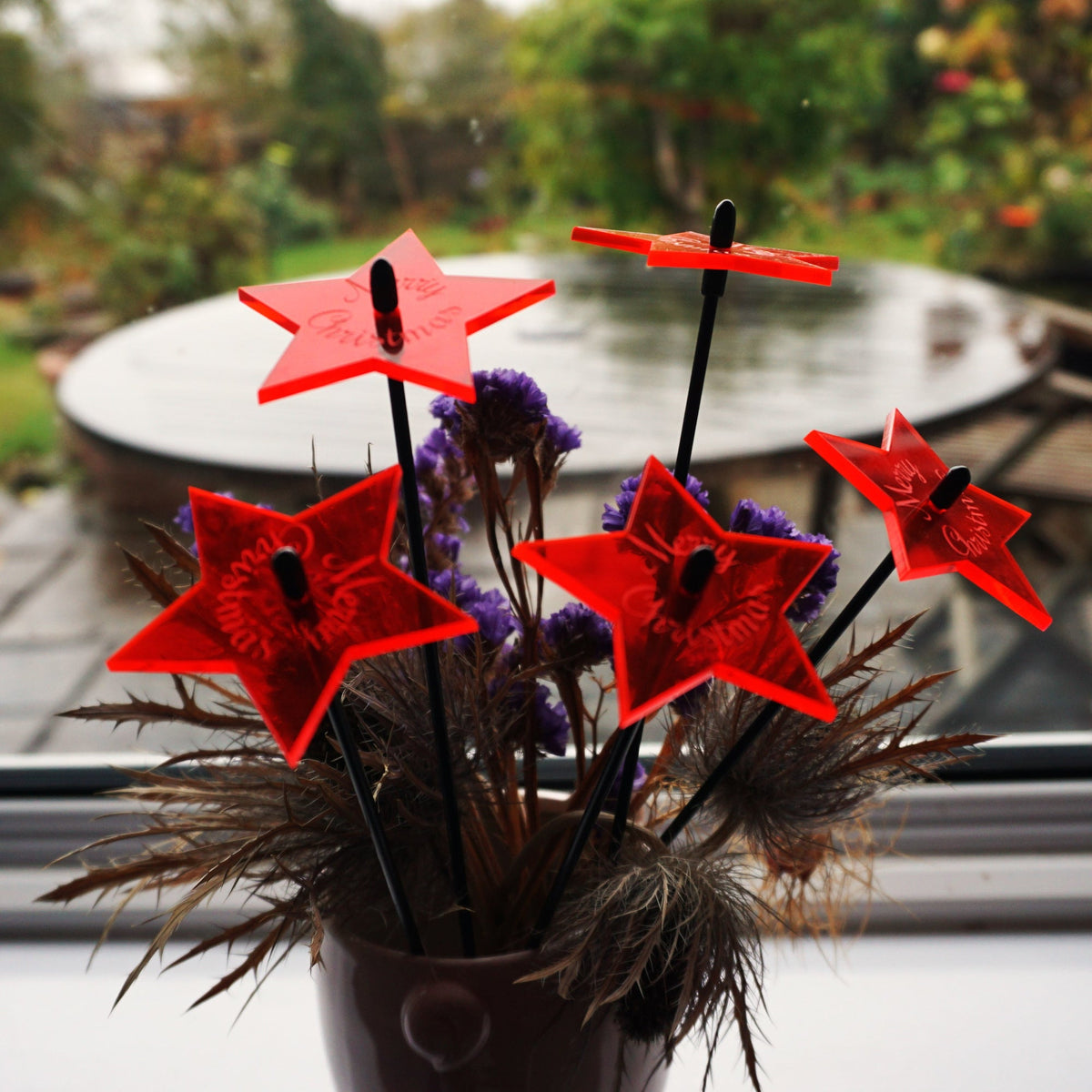 Small Set of 5 Shining Stars with Merry Christmas Message