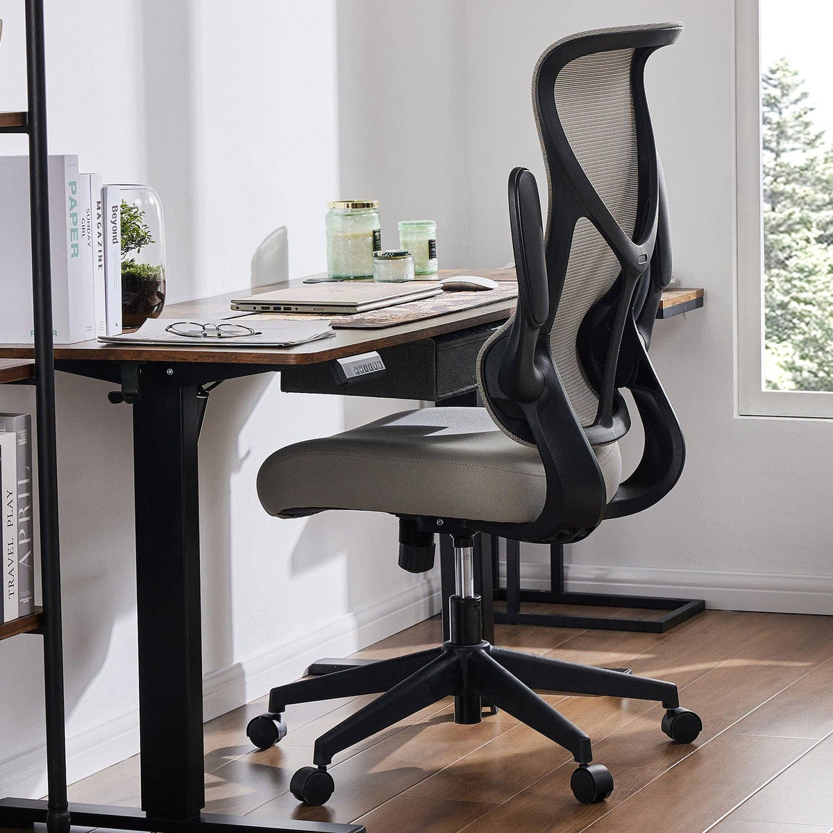 Auraspine Ergonomic Mesh Office Chair with Adjustable Lumbar Support & Breathable Backrest