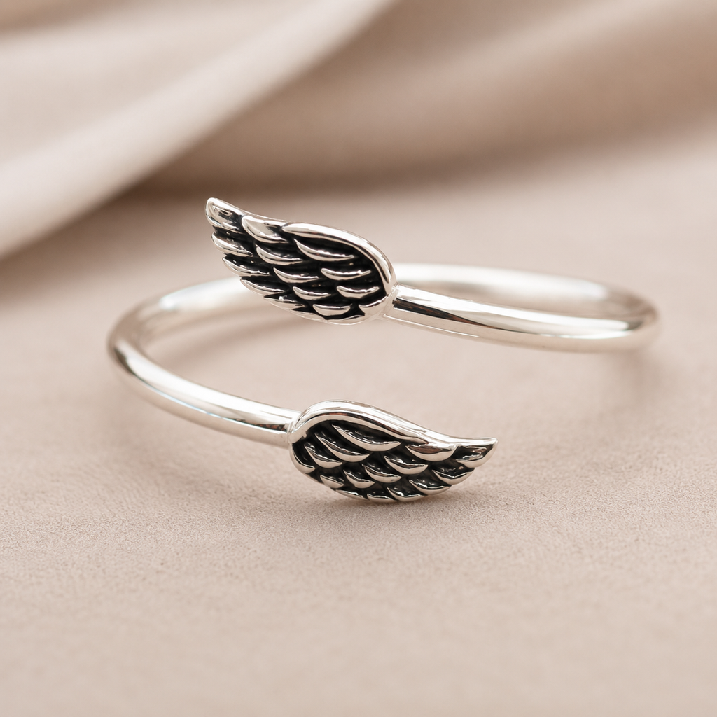 Angel wing wrap ring