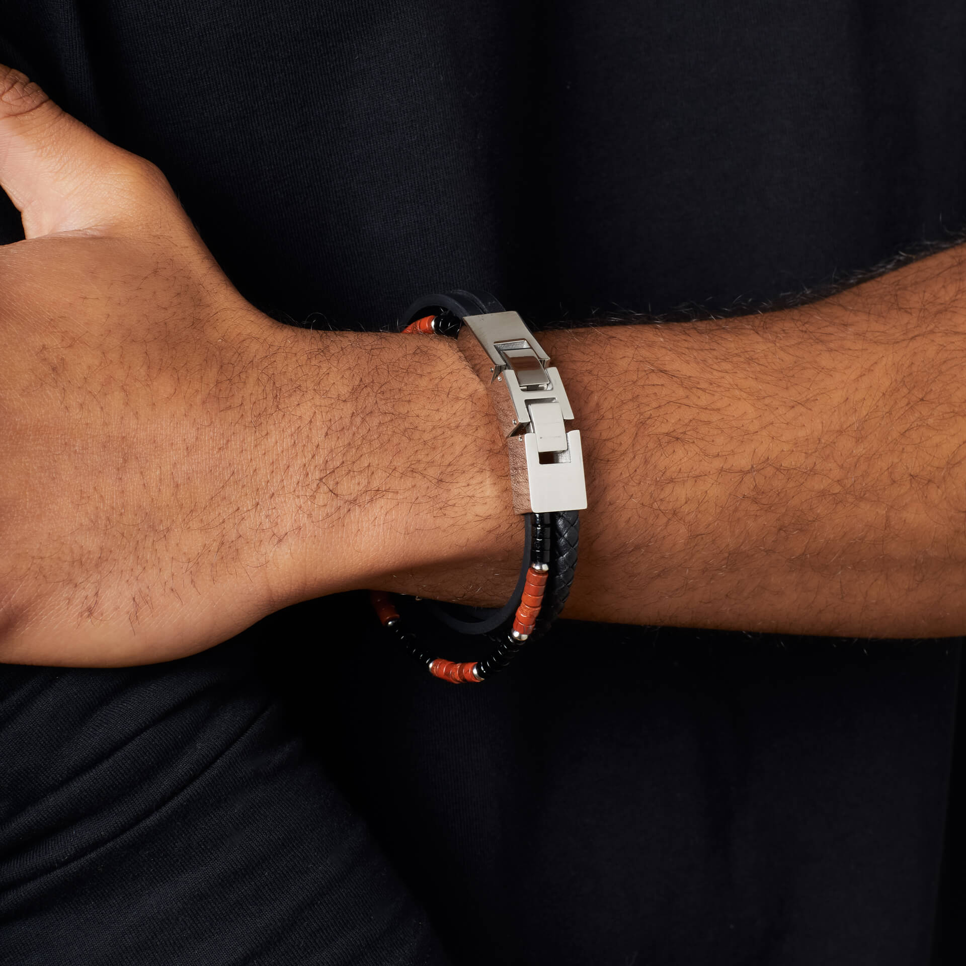 Fred Bennett Armband aus Rotem Jaspis und Onyx mit mehrlagigem Leder