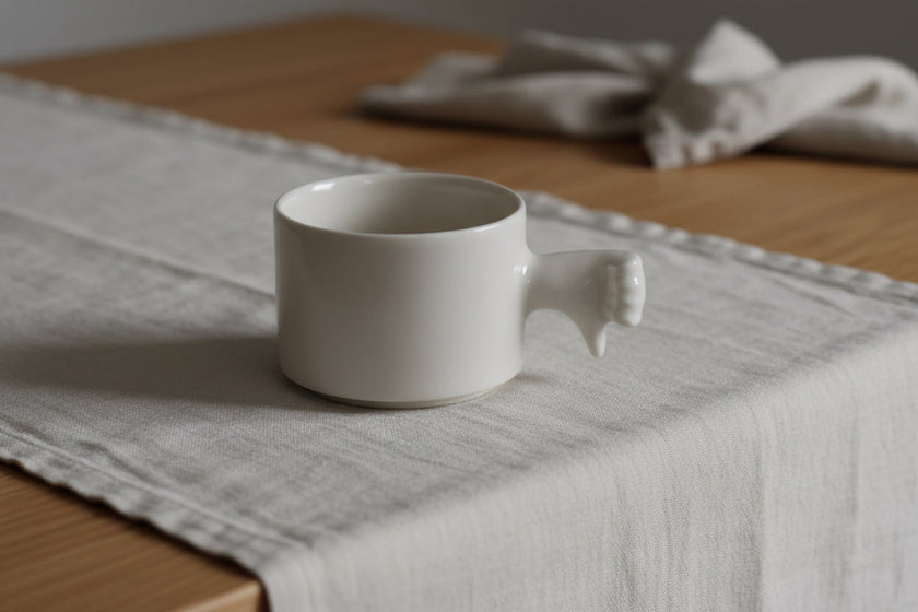 Gesture Ceramic Cup – Handmade Porcelain Coffee Cup（Thumb  down）