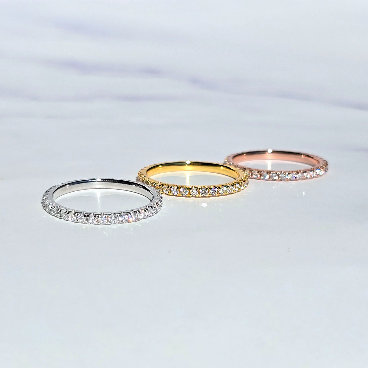 Klassischer Eternity-Ring (1,8 mm) aus 18 Karat Roségold Vermeil