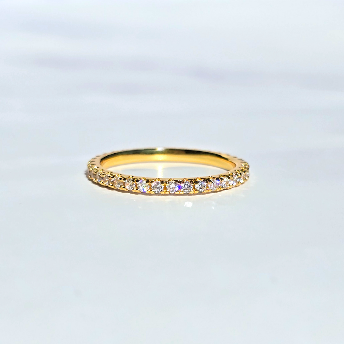 Klassischer Eternity-Ring (1,8 mm) aus 18 Karat Gold Vermeil