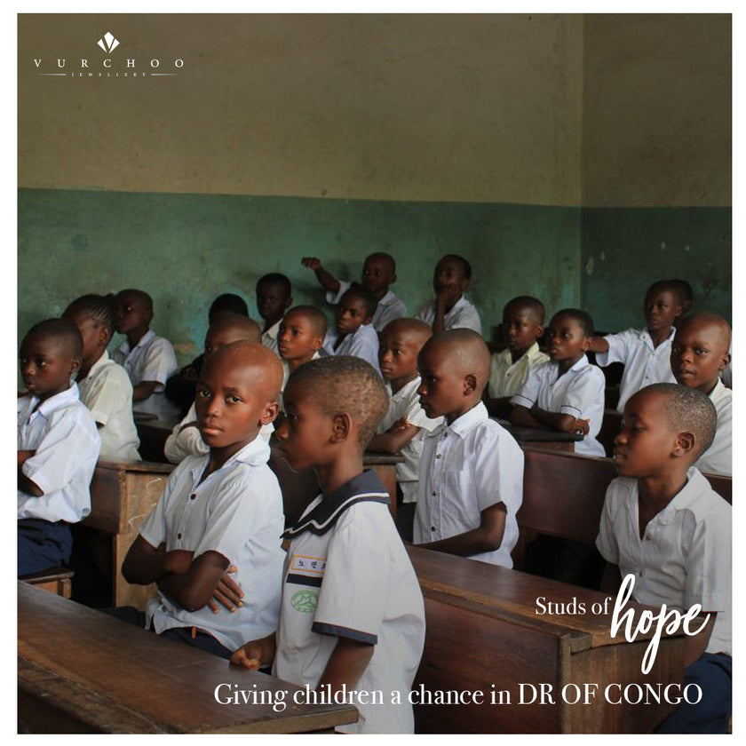 Halskette aus rosa Opal und Perlen-Emaille „Sternennacht“ in Silber