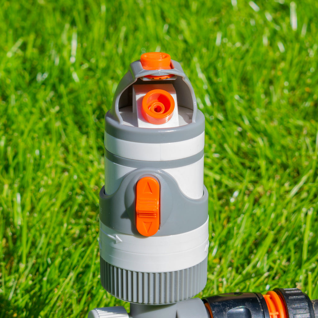 2-Pattern Gear Drive Sprinkler White Line