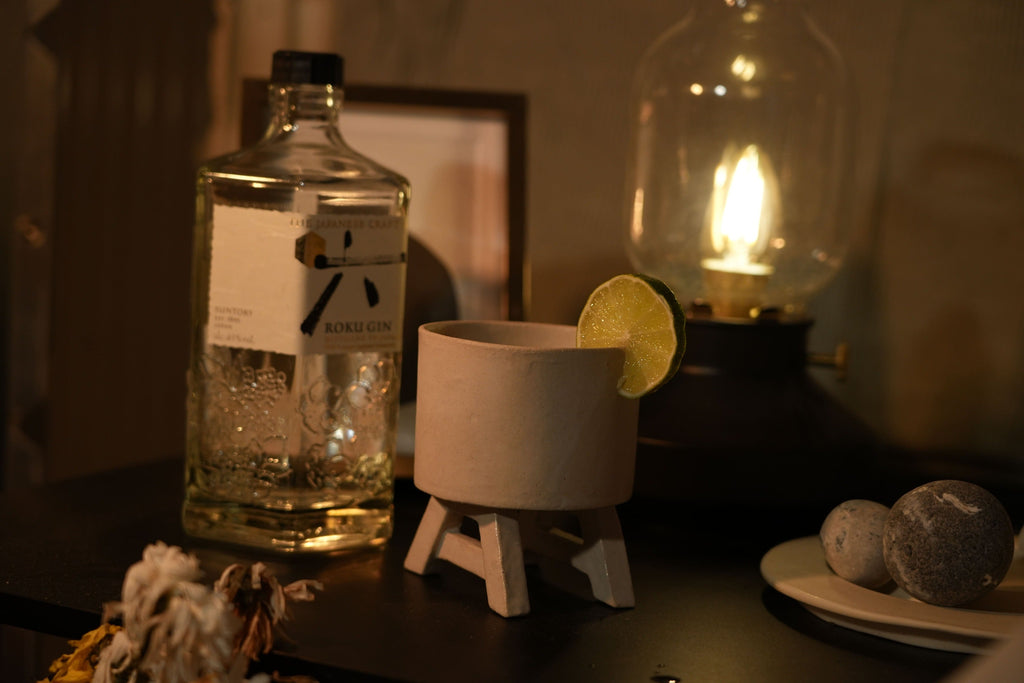 Silla, whisky, vaso