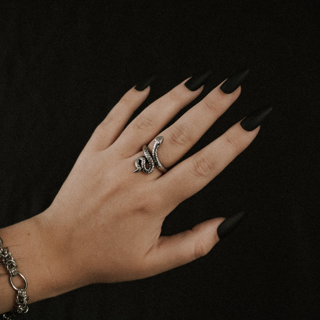 Serpent's Lair Snake Ring