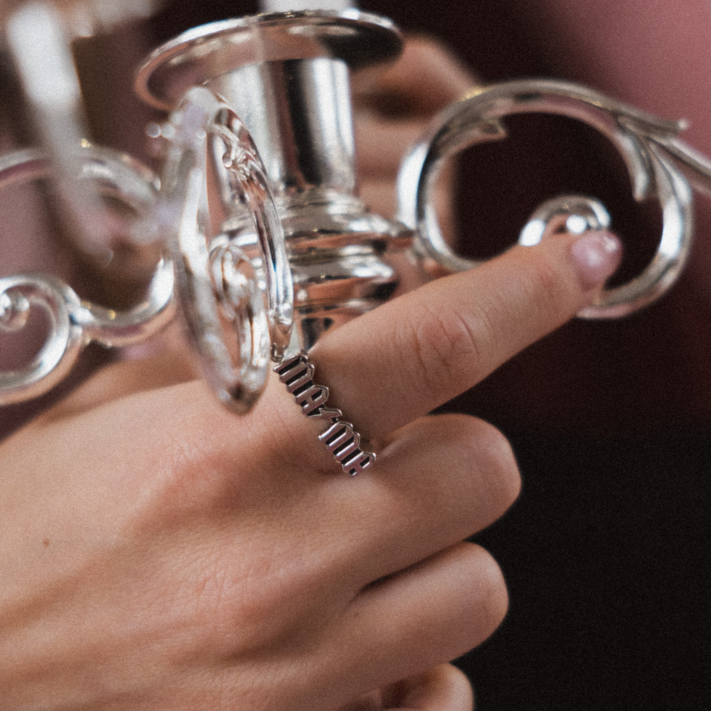 MAMA Ring