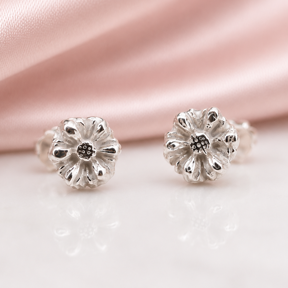 Daisy Studs