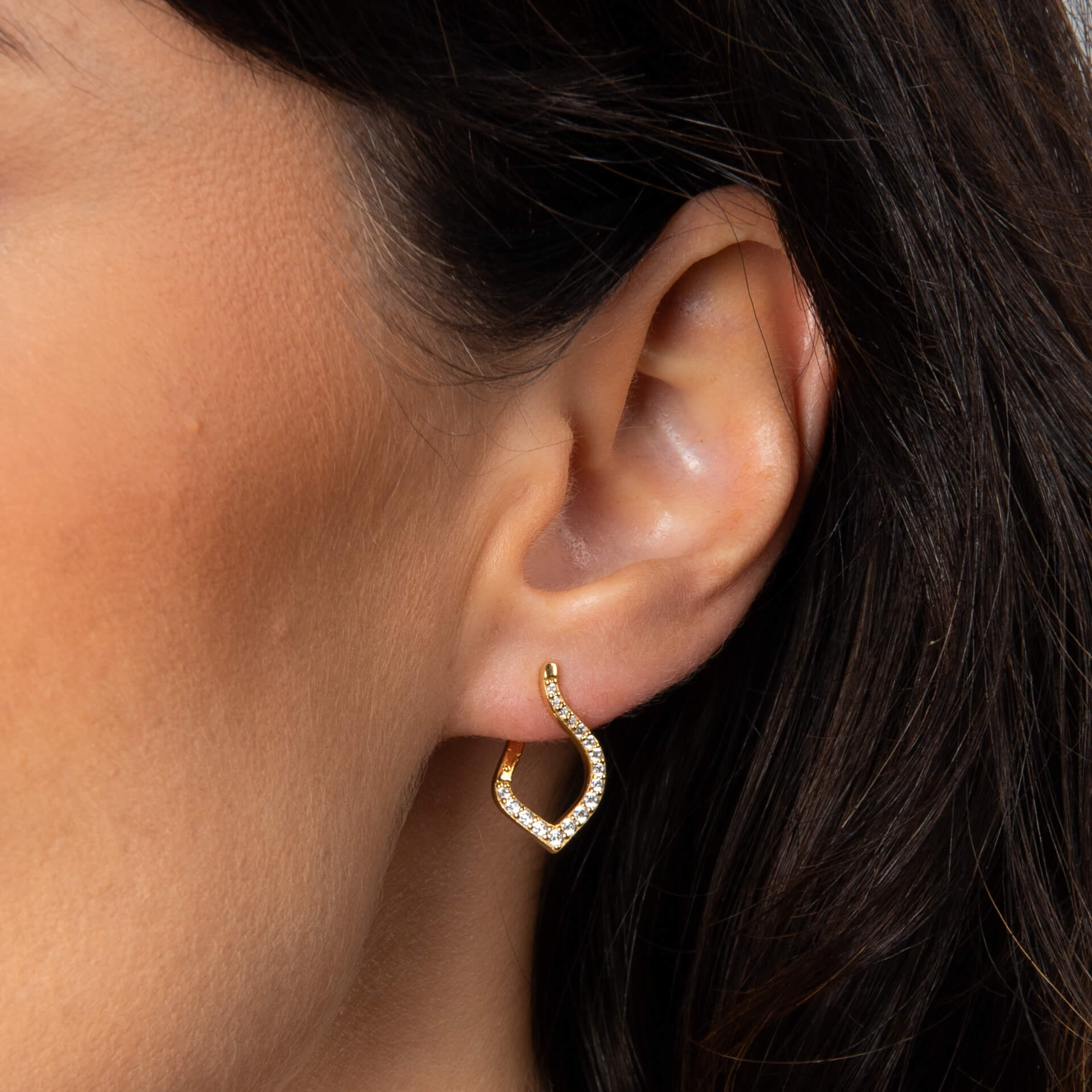 Diamonfire Cluster-Ohrringe im Cut-Out-Design