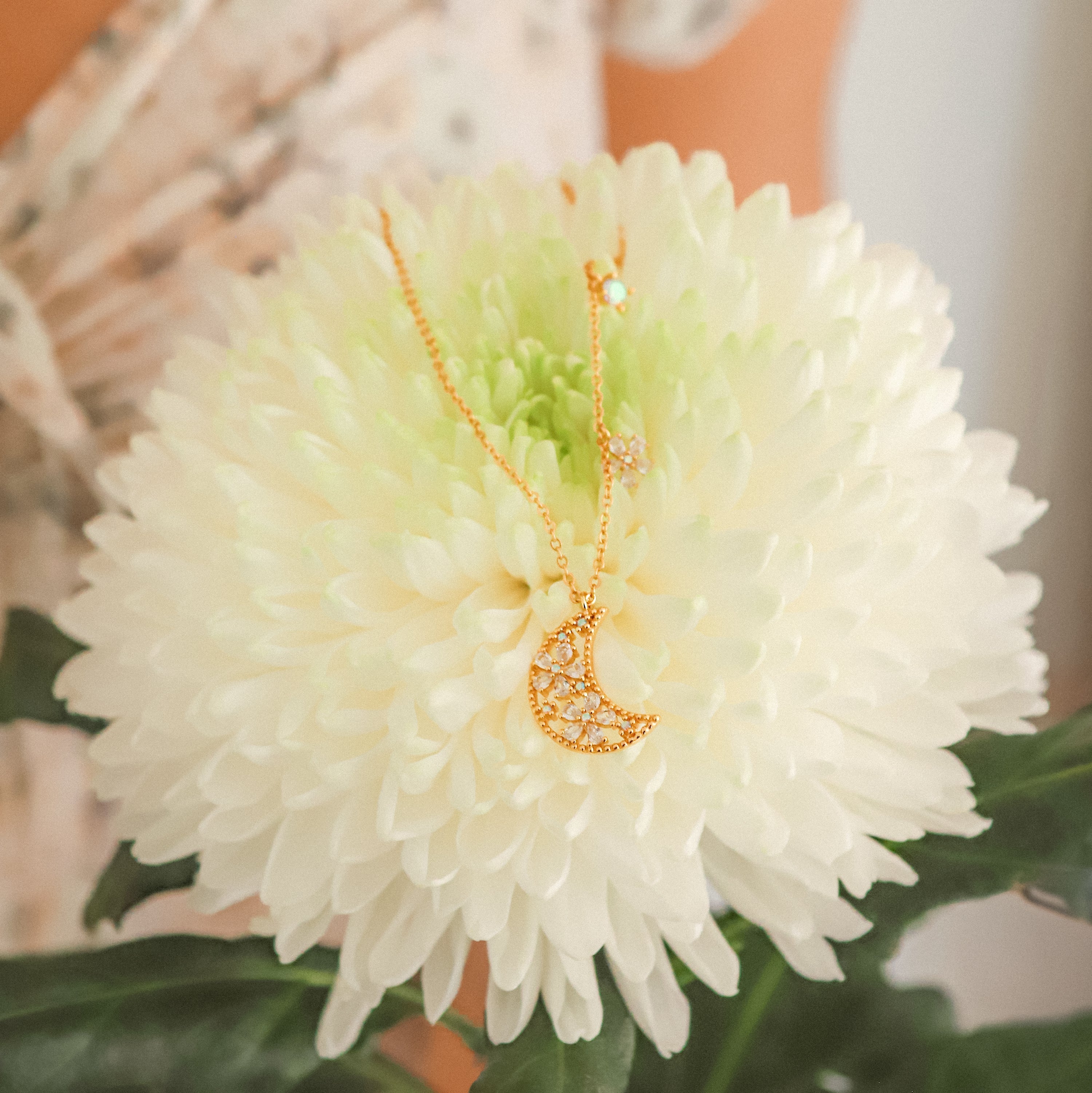 Collar Colgante Flora Flower Moon | Bañado en Oro de 18k
