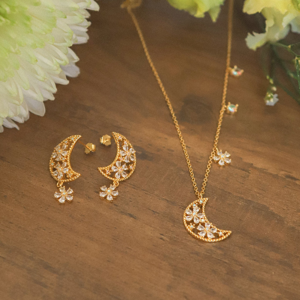 Collar Colgante Flora Flower Moon | Bañado en Oro de 18k
