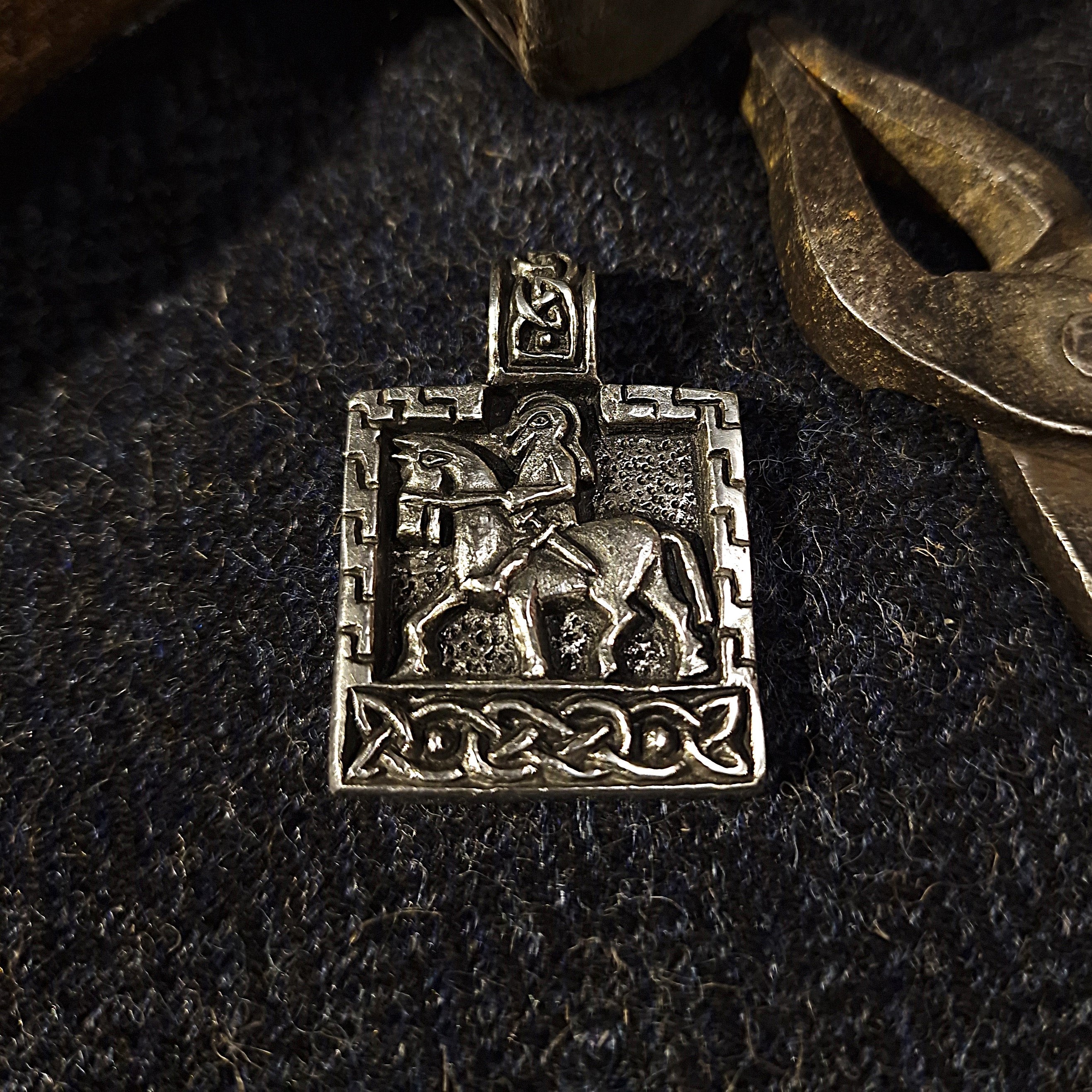 Govan Rider Pendant