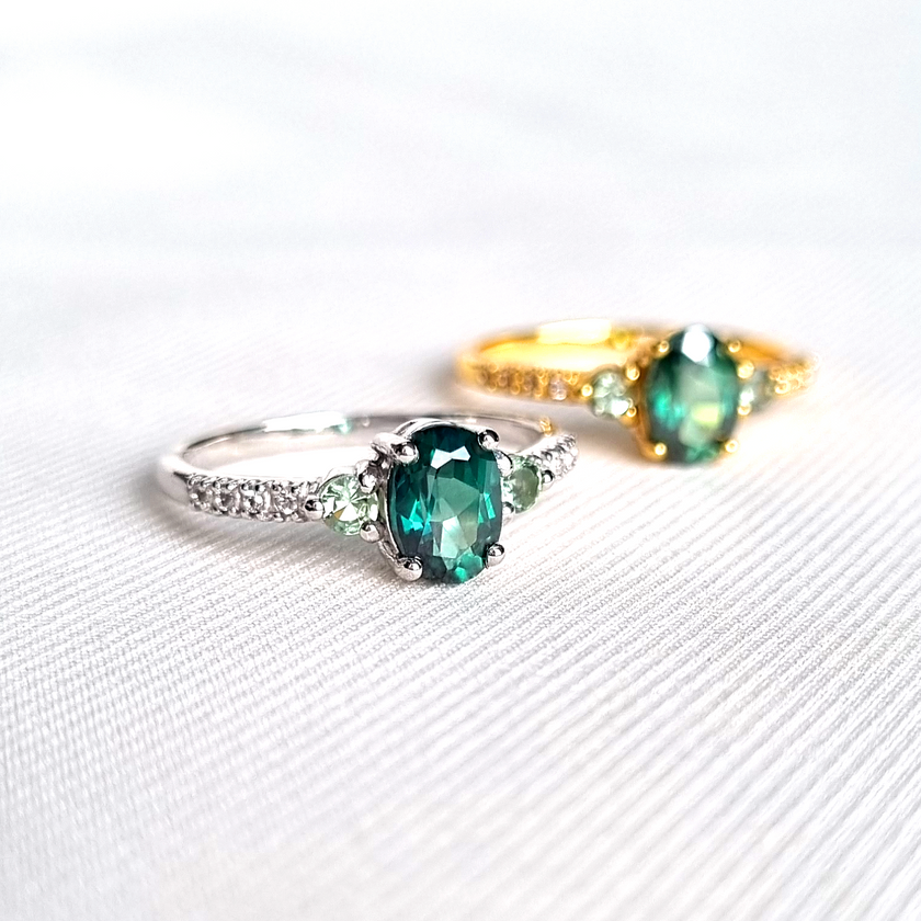 Ring aus grünem Topas und grünem Turmalin in Sterlingsilber