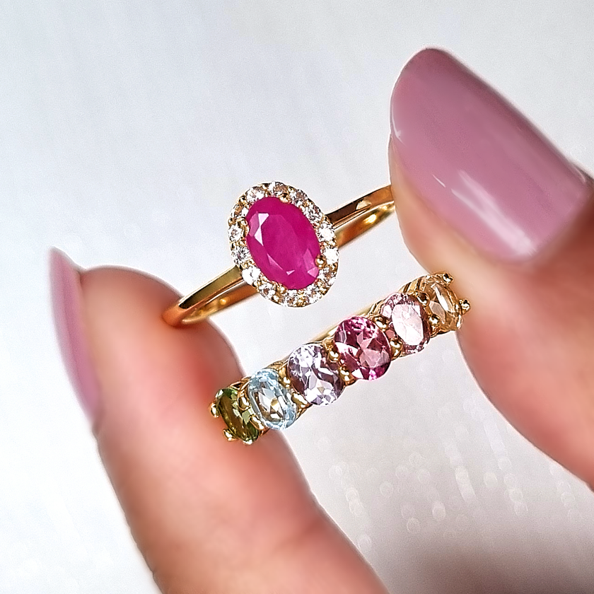 Regenbogen-Halb-Eternity-Ring mit mehrfarbigen Edelsteinen in 18 Karat Gold Vermeil