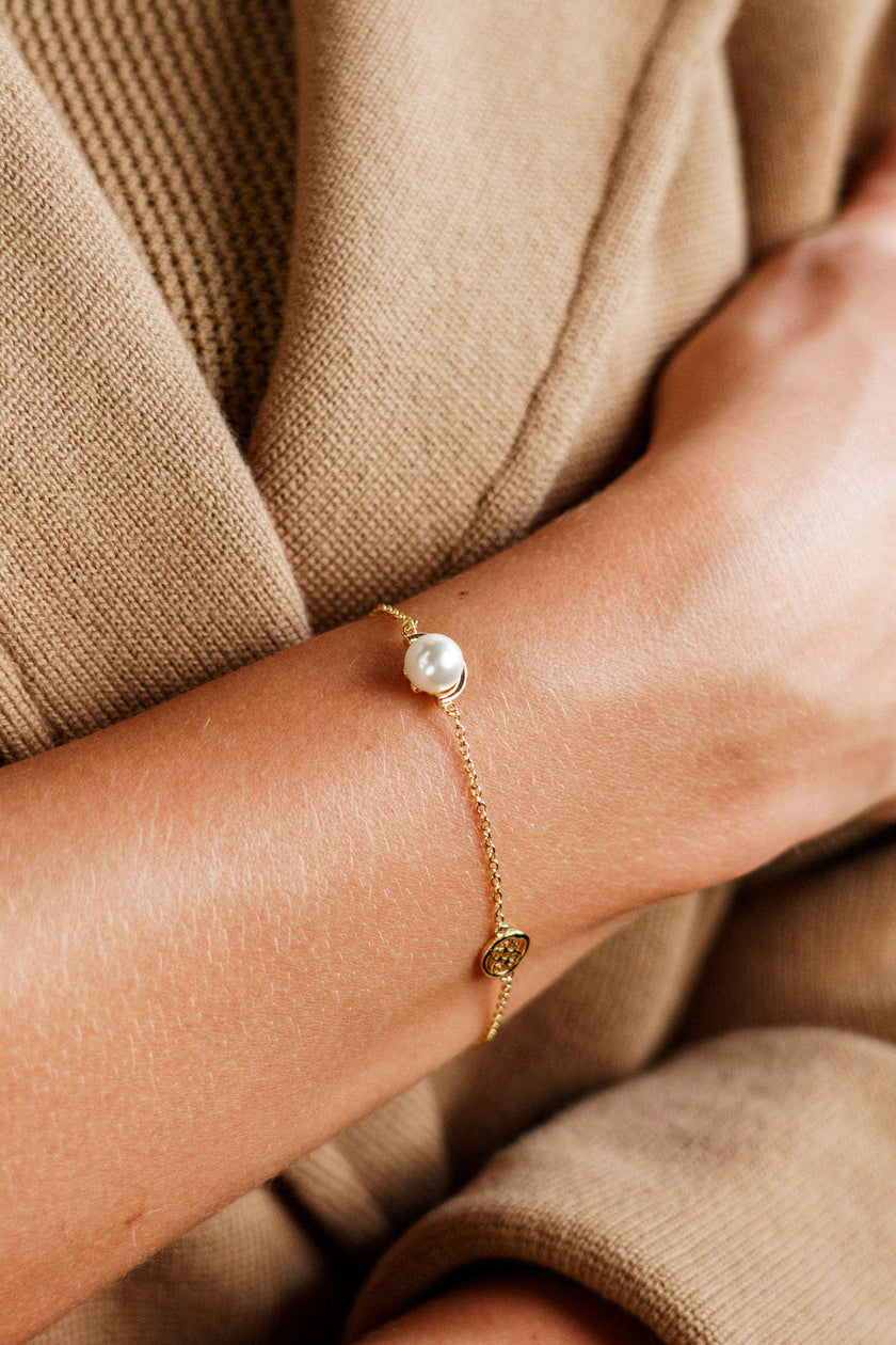 ADAGIO CRESCENT NINE-2-FIVE PEARL BRACELET GOLD 15CM +4CM