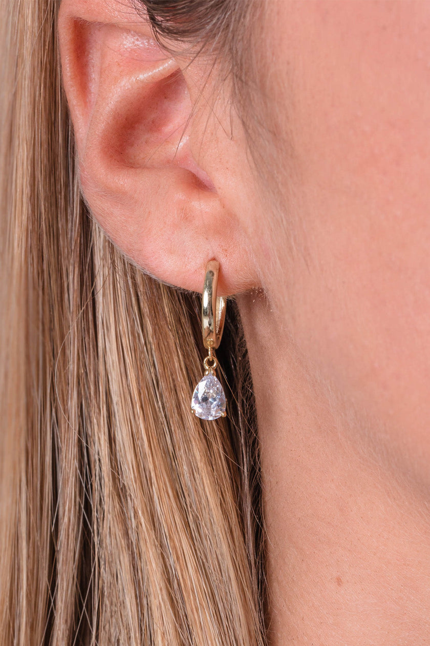 PIA GOLD HOOP EARRING
