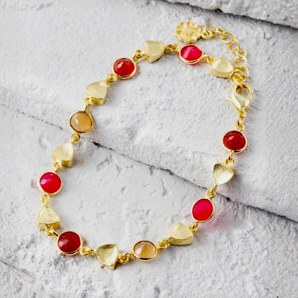 Sara Mixed Gemstone Bracelet: Fuchsia Onyx, Quartzite & Peach Moonstone