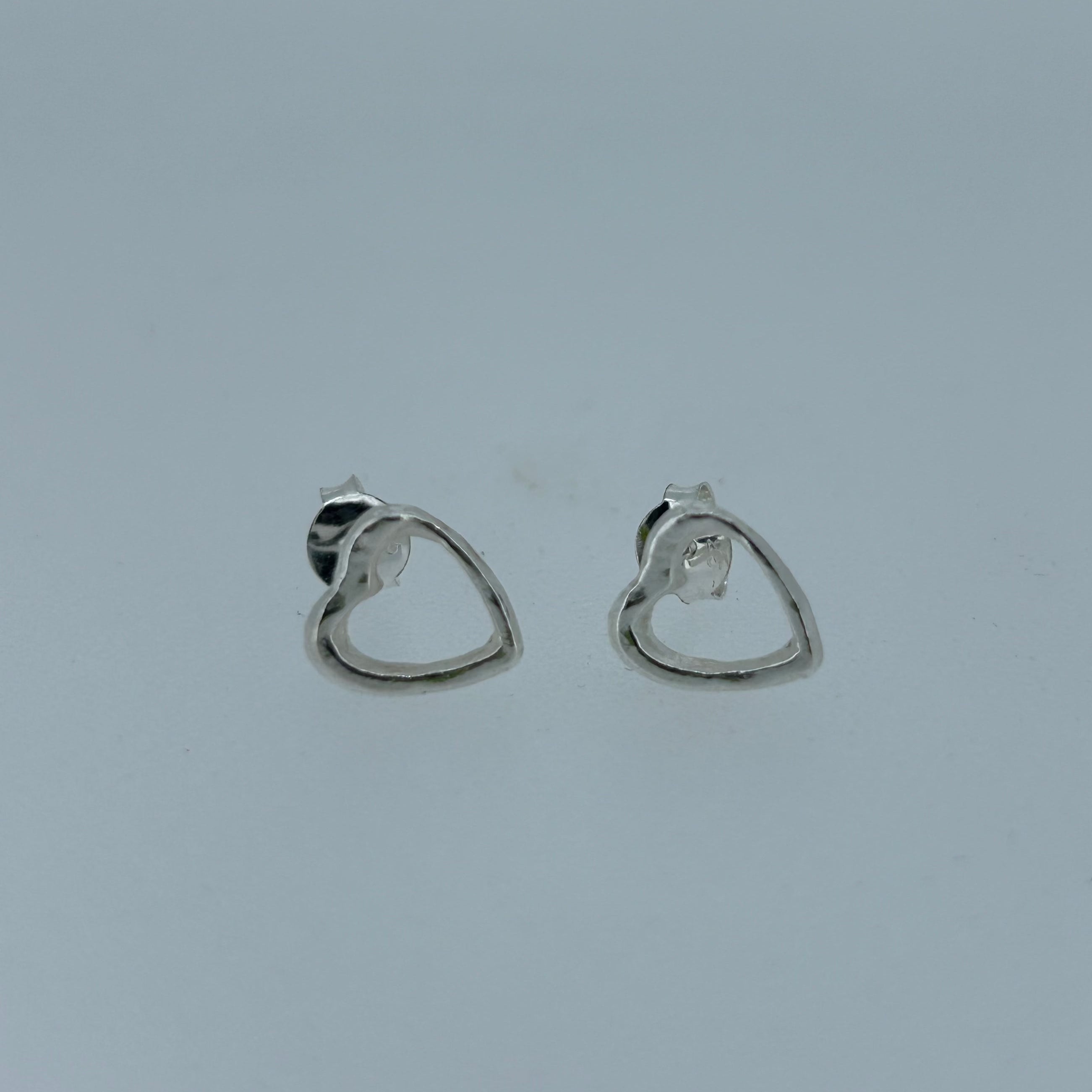 Open Heart Studs