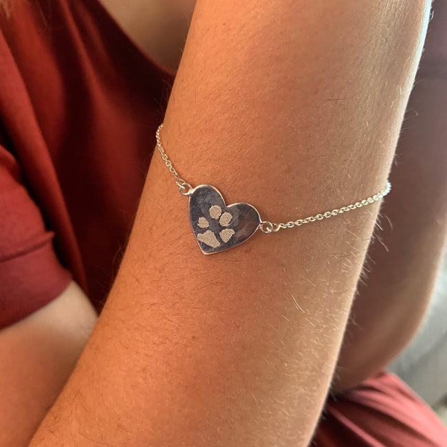 Herzdose mit Nasenabdruck