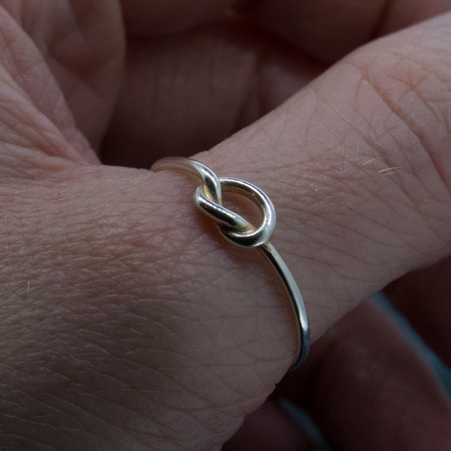 Knot Ring