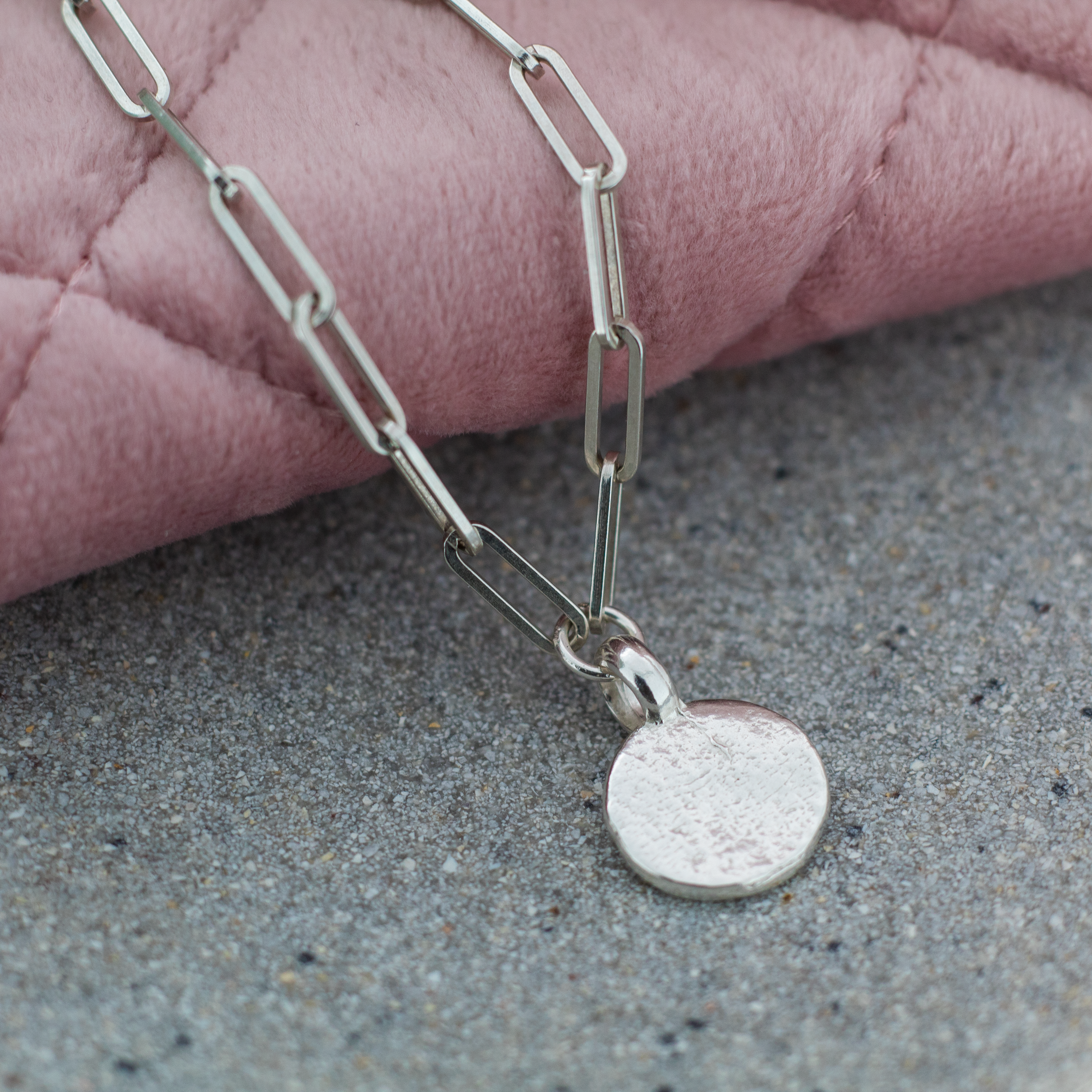 Neumond-Spurenkettenarmband