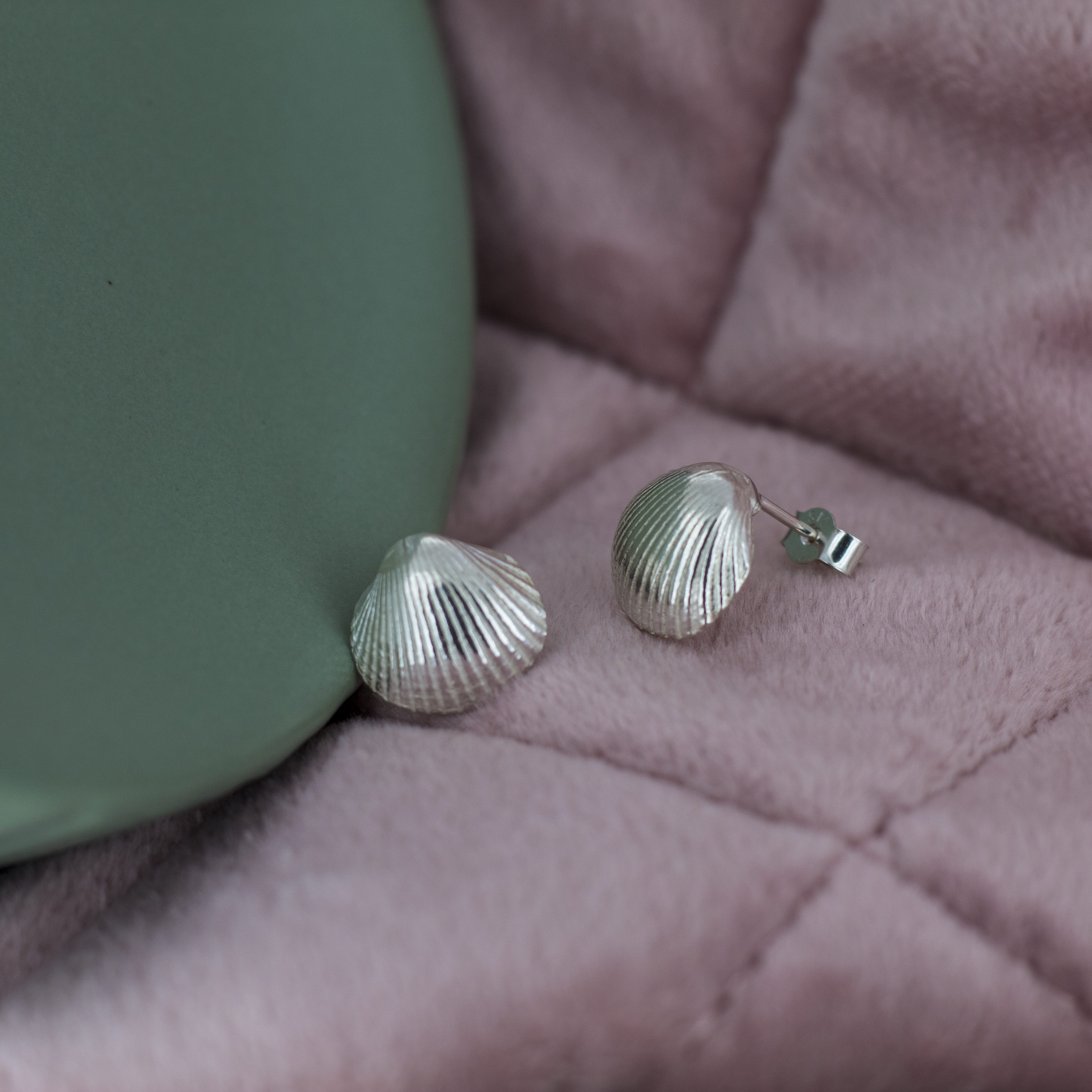 Shell Studs