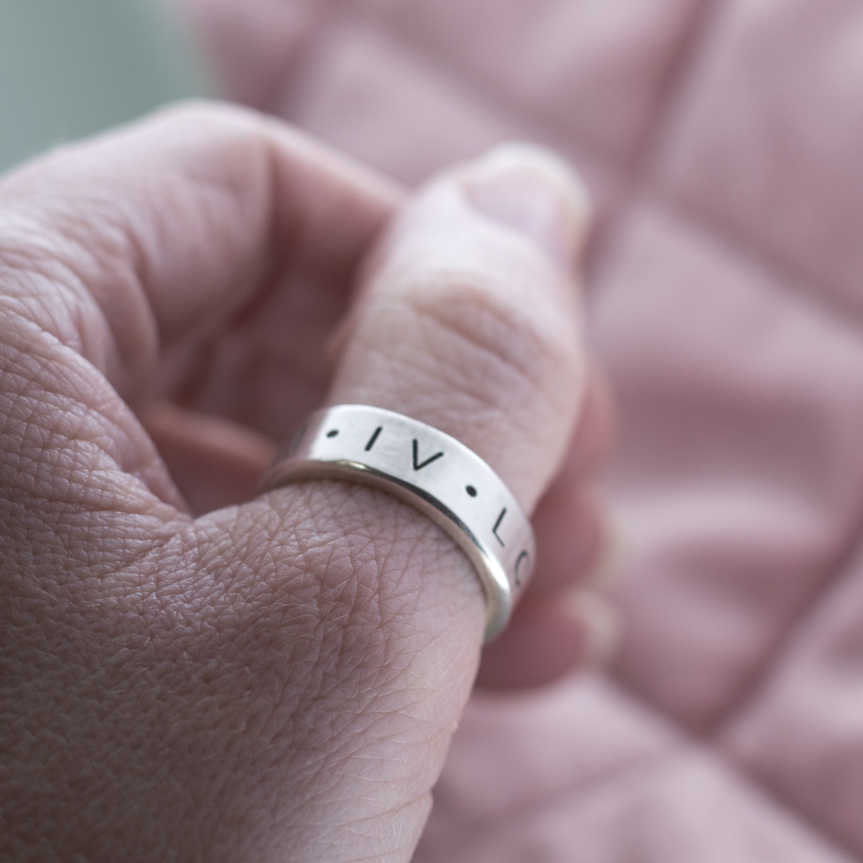 Unisex Maxi Band Ring