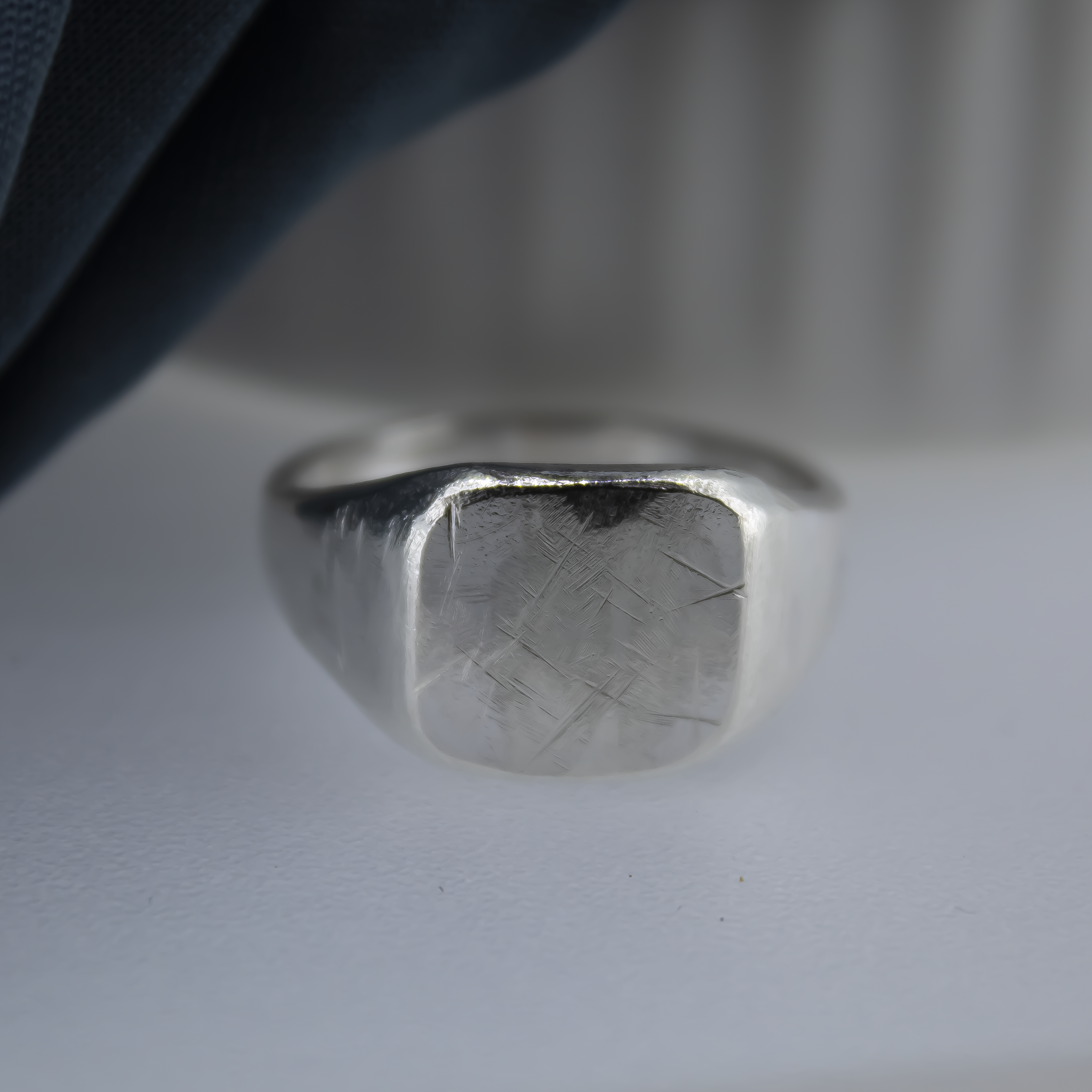 The Square Signet