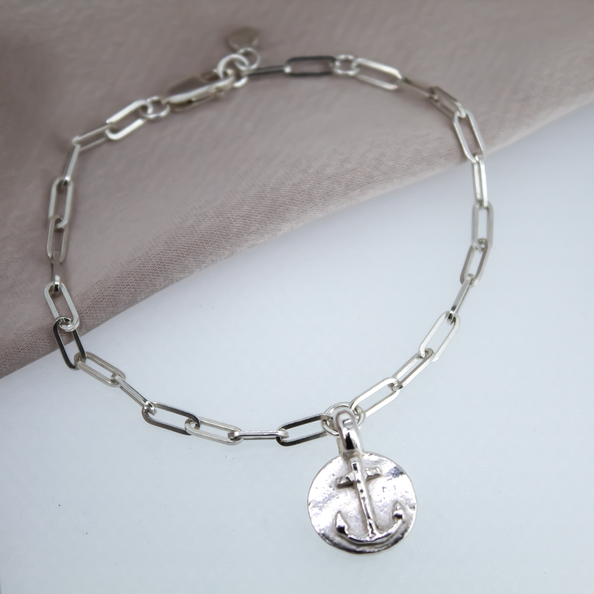 Anchor Disc Trace Chain Bracelet