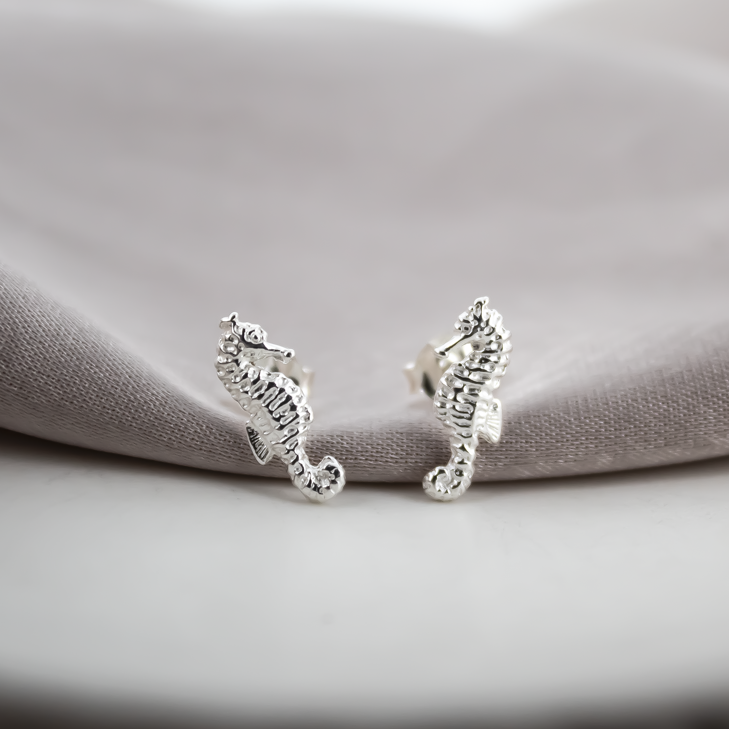Seahorse Studs