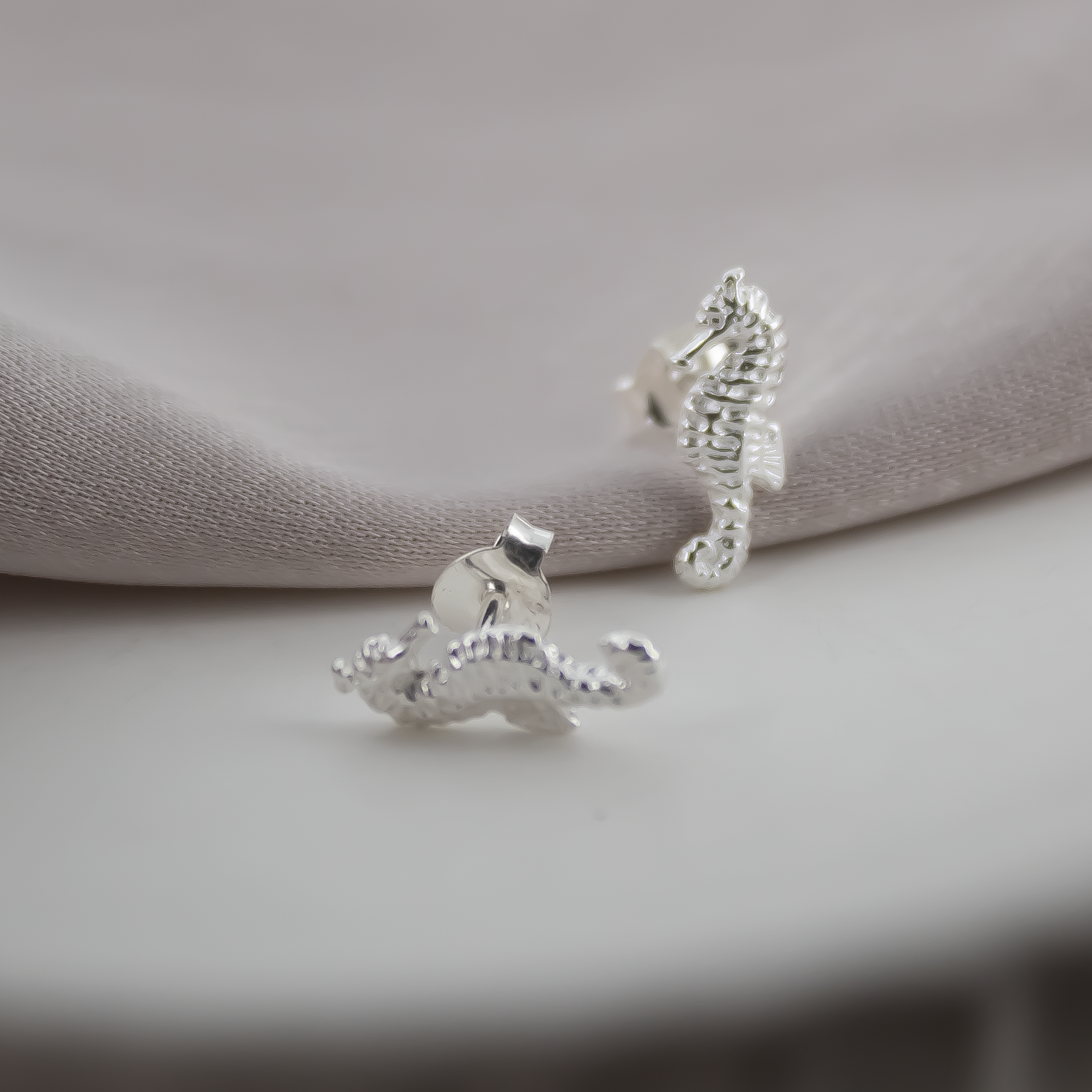 Seahorse Studs