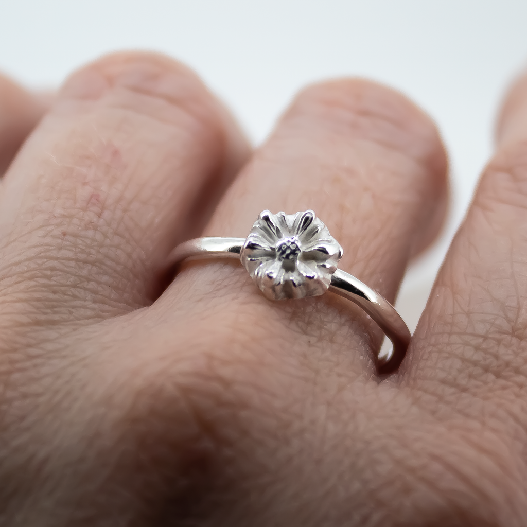 Daisy Charm Ring
