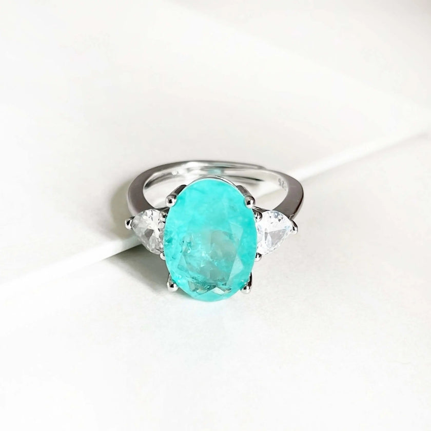 Anillo llamativo Lucari de piedra azul