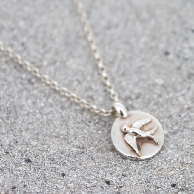 Svala disk-halsband